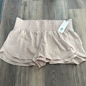 Women's sandstone Calia Step up Shorts